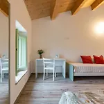 Italian Experience-zena *