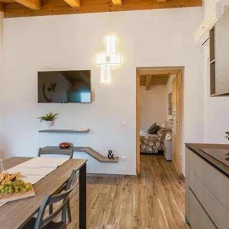 Italian Experience-zena *