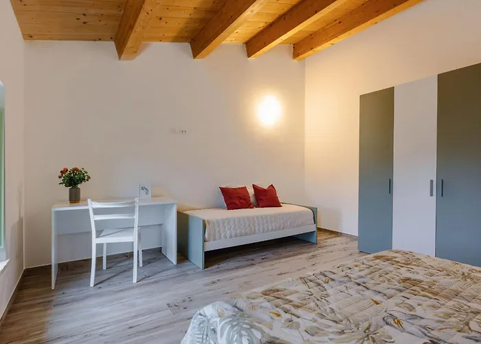 Italian Experience-zena Cupramontana